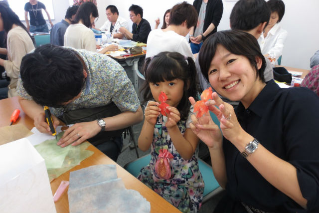 【東京・世田谷区・手作りランプシェード】やさしい光がともります。和紙で作るハートランプ 写真6