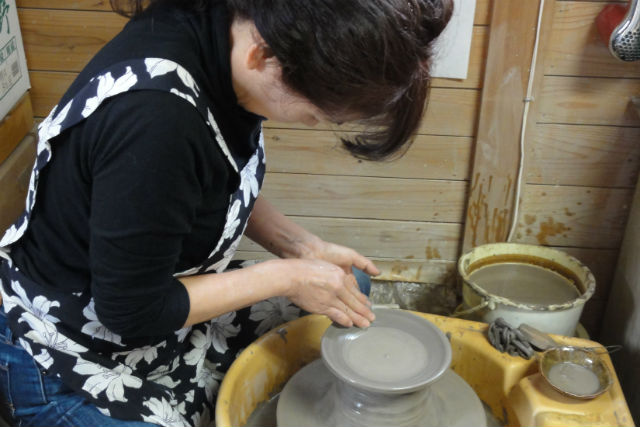【岩手・陶芸体験・電動ろくろ】土にふれて自然を感じよう！電動ろくろ体験 写真6