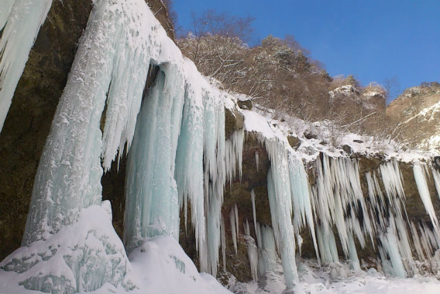 【栃木・日光・トレッキング】圧倒的な氷の芸術は、まさに日光の宝！雲竜渓谷氷瀑トレッキングツアー 写真5