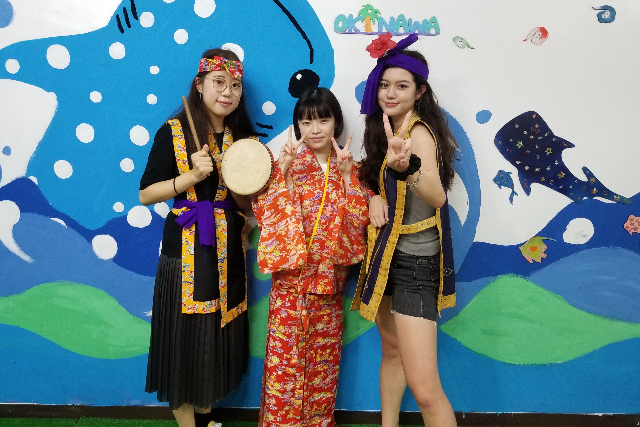 【沖縄・那覇市・シーサー作り】シーサー作り＆絵付けを同時に体験！ 写真8