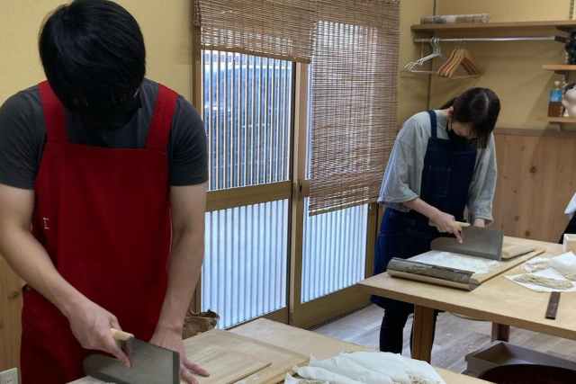 【大阪・布施・そば打ち体験】親子でおトク！老舗蕎麦屋の手打ちそば専門道場 写真6