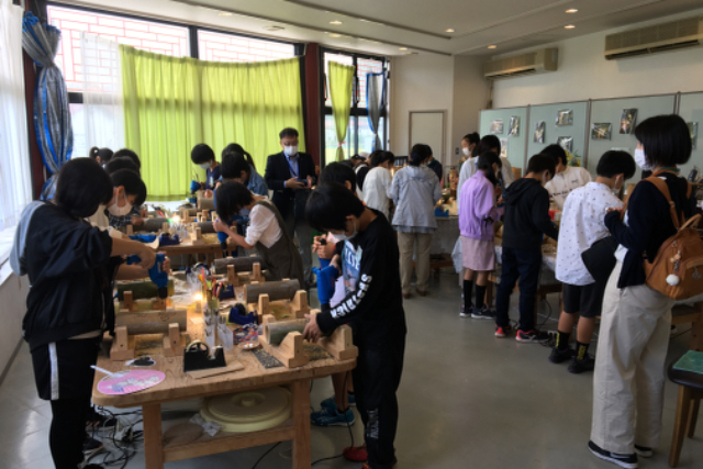 【鳥取・竹細工】日常に癒しの灯り。竹とうろう作り 写真8