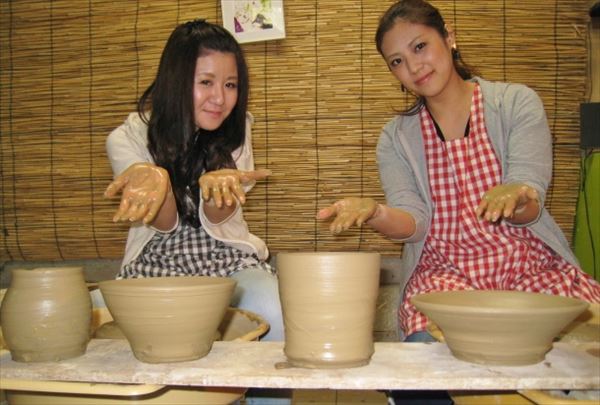 【兵庫・丹波篠山市・陶芸】電動ろくろ体験｜伝統的 丹波焼づくり＊初心者大歓迎＊有馬温泉から約30分＊城崎からのアクセス◎＼ファミリー･女性同士･カップルにおすすめ／空調換気システム完備の個室あり 写真5