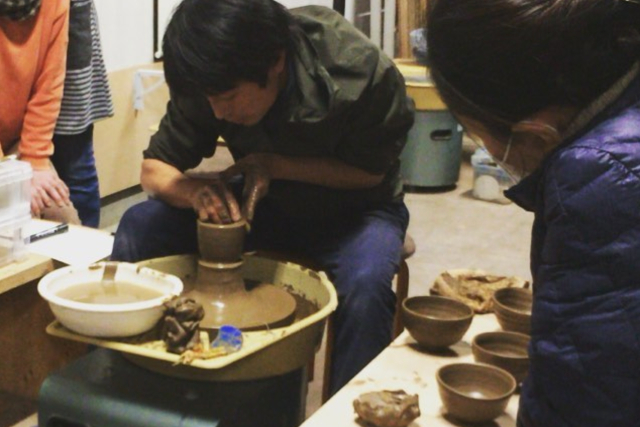 【期間限定ポイント10%還元！茨城・土浦市・陶芸体験】陶芸家の気分を味わえる！電動ろくろ体験 写真5