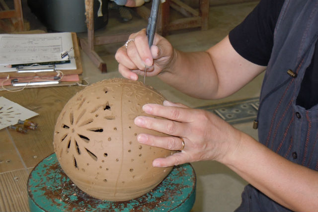 【佐賀・陶芸体験】歴史的建造物内で楽しむ陶芸体験！オリジナルランプシェードづくり 写真8
