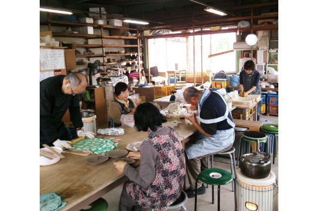 【さいたま市・岩槻・電動ろくろ】2個焼成可！美しく整った陶器を食卓へ！憧れの電動ろくろでオリジナル食器を作ろう！ 写真7