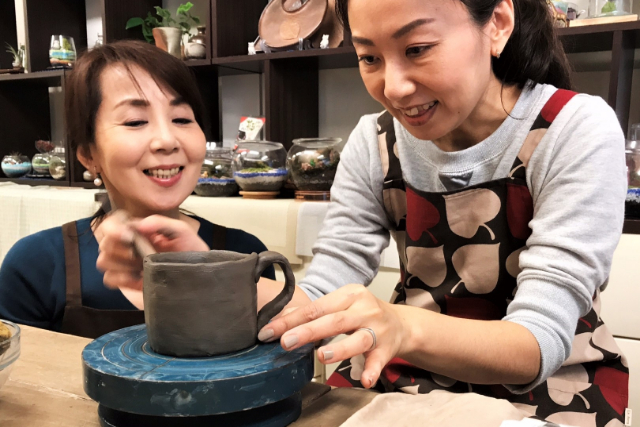 【新宿】満足プラン「手びねり陶芸＆テラリウム体験」 写真5