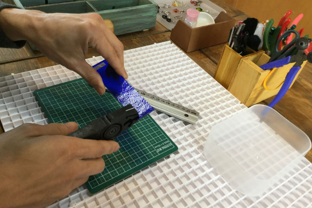 【岐阜・オリジナルギフト時計】大切な人に贈りたい！世界にひとつのガラス時計 写真5