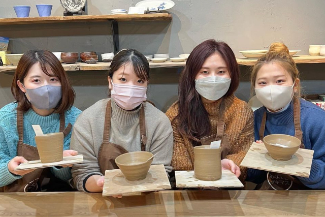 【期間限定ポイント10%還元！鎌倉・陶芸体験】気分は憧れの陶芸作家。電動ロクロにチャレンジ！ 写真6