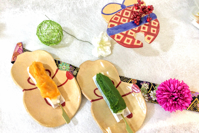 【東京・新宿・陶芸体験】新宿三丁目駅から徒歩約5分！小皿作り！陶芸たたら体験（2枚／90分×2回）　おひとり様・カップルのご参加OK！！女性に人気 写真4