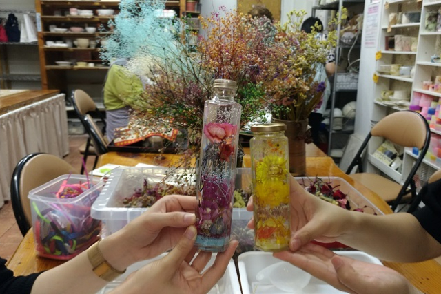 【愛知・名古屋・ハーバリウム】選べる花材は約300種類！男性・お子様にも人気！動物や魚のハーバリウム作り（1本） 写真8