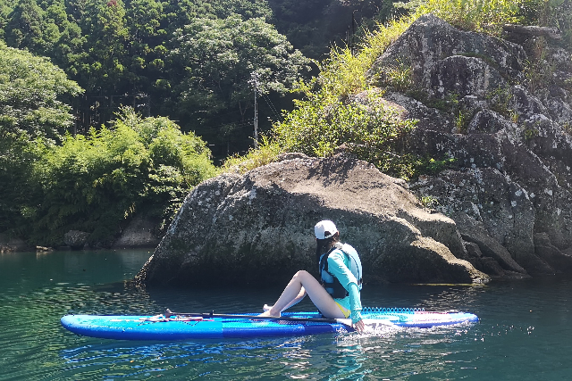 【和歌山・古座川・SUP】大自然をとことん満喫！テントサウナ＆SUP体験 写真7