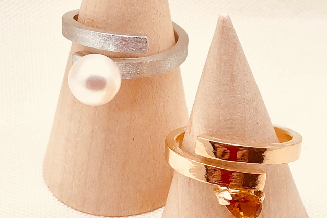 【東京・浜松町・手作りリング】本物の宝石を使用した、色石デザインリング（1個） 写真8