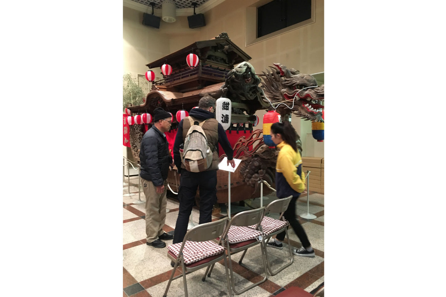 【岡山・牛窓・ガイドツアー】英語ガイドと牛窓しおまち唐琴通りを町歩き！Walk around with English Guide on the ”Siomchi-Karakoto-dori" 写真5