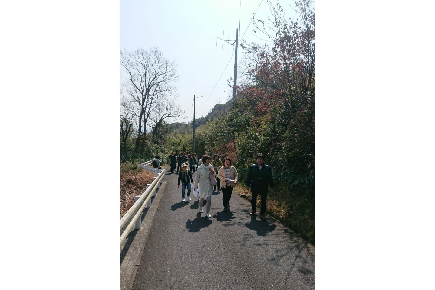 【岡山・笠岡・ウォーキング】瀬戸内の小さな島でシーグラス拾いと島散歩を満喫しよう♪ 写真4
