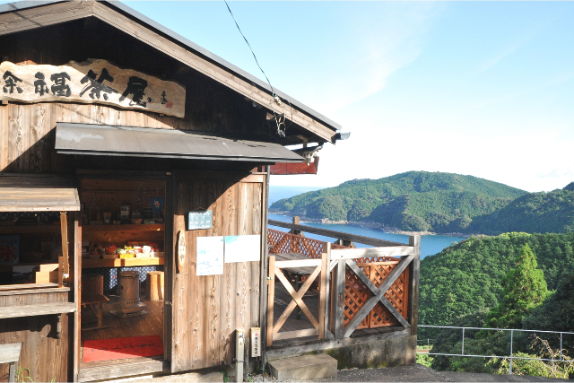 【三重・熊野・ピザ作り体験】記念日のお祝いに最適！絶景のテラスを貸し切って本格ピザ焼き体験 写真6