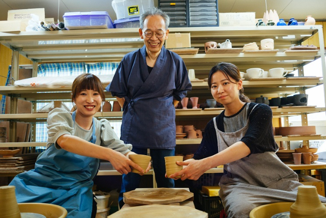 【山口・萩・電動ろくろ】ゆっくりと陶芸を楽しむ3時間コース！湯呑・碗・皿　各1個 写真4