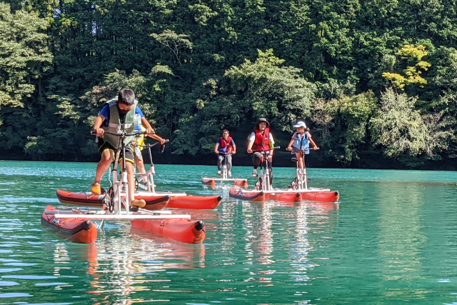 【三重・多気・SUP】気軽に楽しむバイクSUP！奥伊勢湖支流を水上ツーリング（60分コース） 写真3