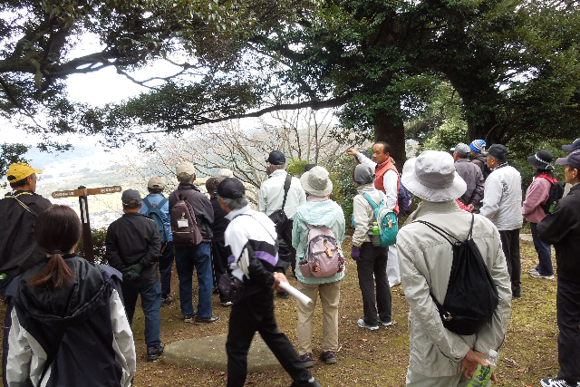 【鳥取県・鳥取市・ガイドツアー】地元住民がご案内！桜の名所・鹿野城跡公園ガイドツアー 写真8