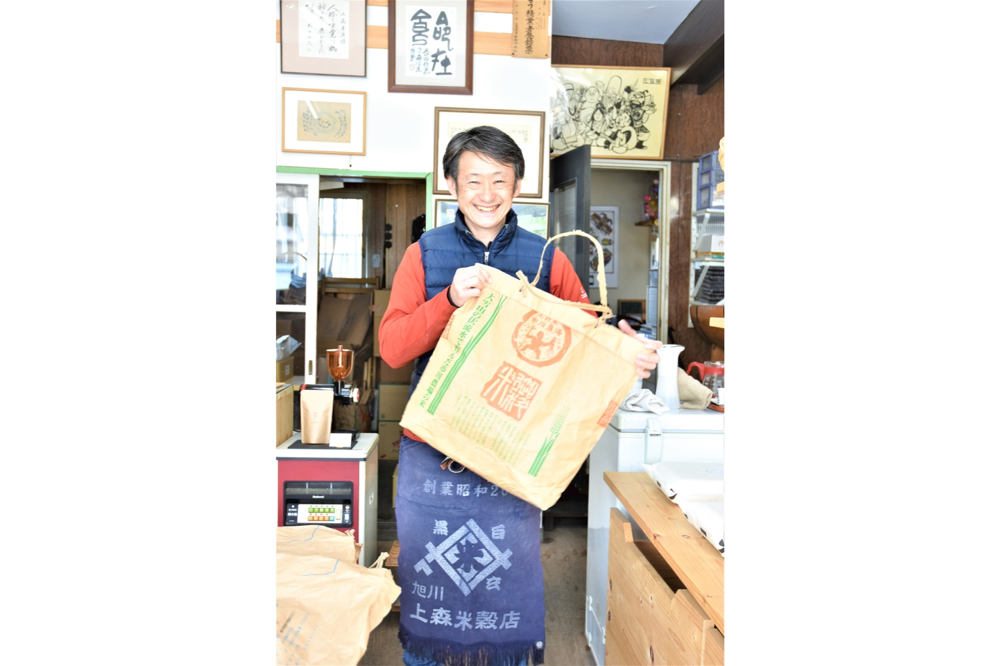 【北海道・旭川・グルメツアー】食べたらやみつき！北海道米試食＆米袋バッグ作り体験 写真4