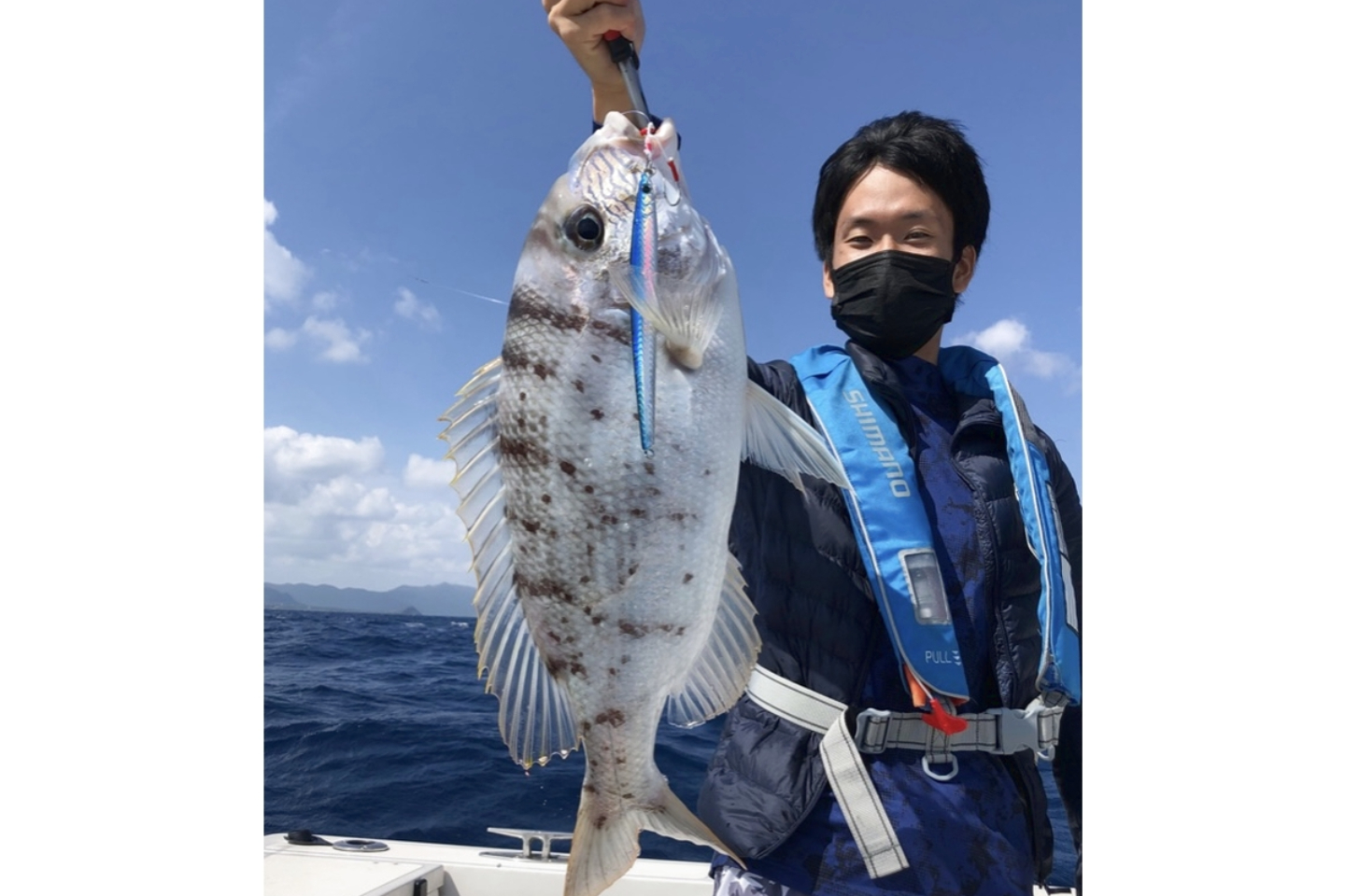 【沖縄・石垣・船釣り】南国・石垣島の海で釣りを堪能！お気楽1日チャータープラン 写真5