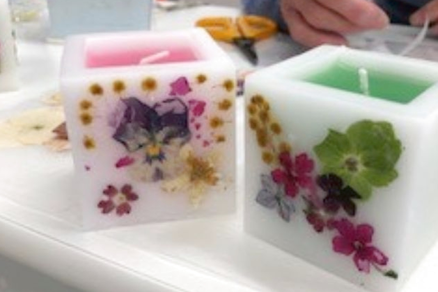 【宮城・仙台・押し花教室】お花の美しさを身近なものにとじ込めよう！押し花1個 写真7