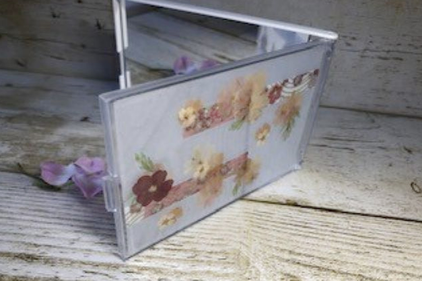 【宮城・仙台・押し花教室】お花の美しさを身近なものにとじ込めよう！押し花1個 写真4