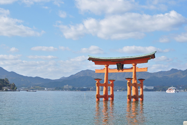 【広島県・広島市・観光タクシー】乗務員を指名できる！行き先自由の貸切観光タクシー 写真3