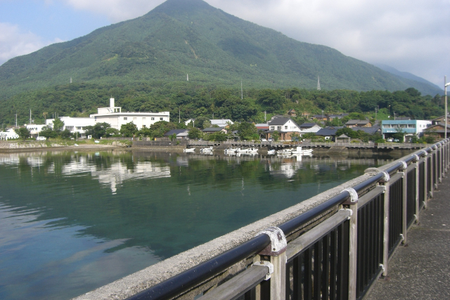 【鹿児島・屋久島・乗り物レンタル】屋久島の心地よい風を体感！レンタルバイク1時間 写真5