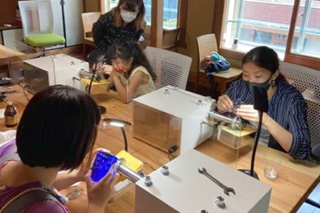 【神奈川・川崎・ガラス工房】初心者、お子さま大歓迎！伝統工芸・切子体験平日プラン 写真3