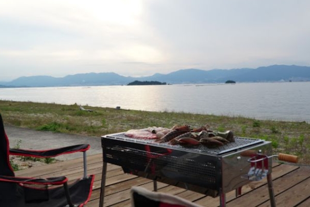 【広島県・広島市・BBQ】好みの食材を持ち込んで楽しもう！海辺で貸切バーベキュー 写真6