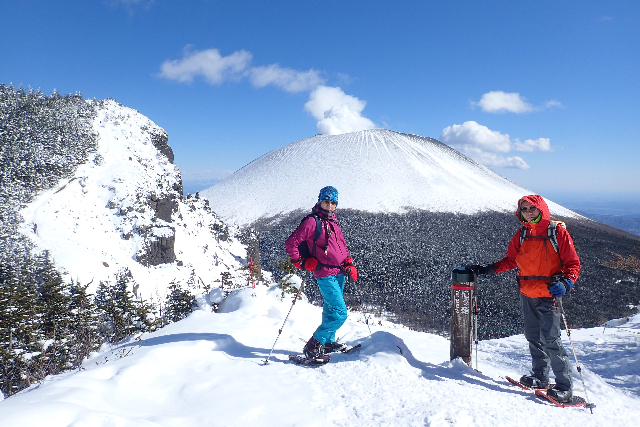 【長野・小諸・スノーシュー】浅間山の外輪山「黒斑山」でスノーシュートレッキング 写真6