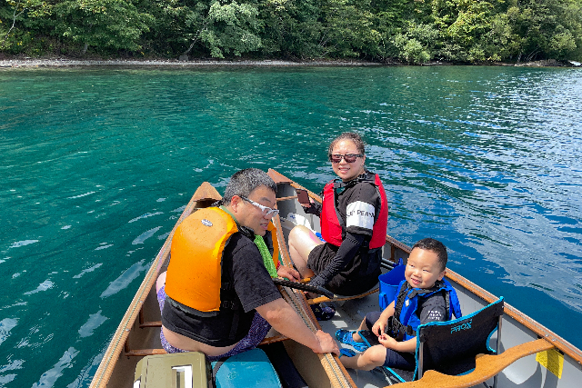 【北海道・支笏湖・レイクカヌー】世界的に珍しい地形を満喫！水中の絶壁カヌーツアー 写真4