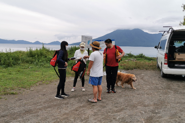 【北海道・支笏湖・レイクカヌー】世界的に珍しい地形を満喫！水中の絶壁カヌーツアー 写真7