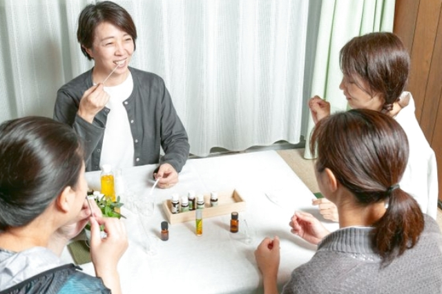 【東京・東陽町・アロマオイル手作り】好みの香りでリラックス！アロママスクスプレー　1個 写真3