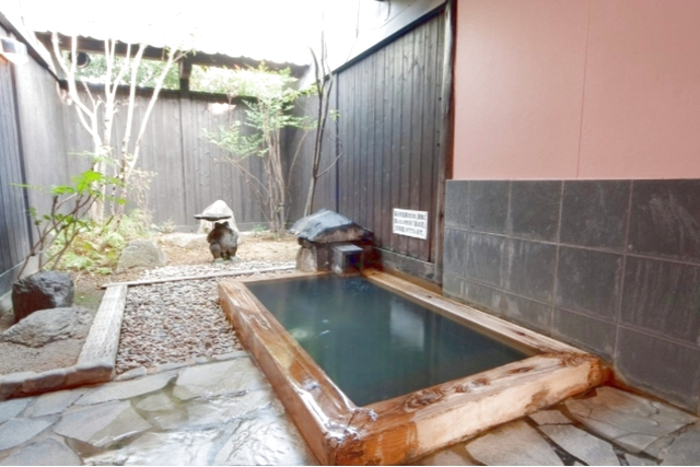 【熊本県・熊本市・日帰り温泉】ふたりでゆっくりお風呂に浸かろう。貸切風呂（2名） 写真5