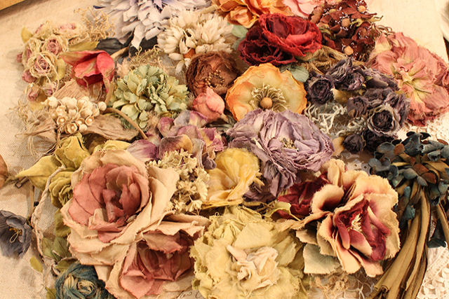 【山梨・甲府・手作りアクセサリー】簡単なのにお洒落な染花アクセサリー作り（1個） 写真8