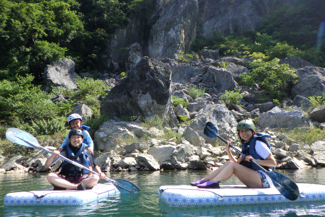 【高知・高岡・SUP】仁淀川をたっぷり満喫！ZAB＆ラフティングミックス体験 写真6