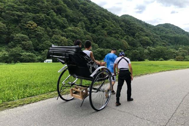 【長野・白馬・人力車】通な観光スポットへGO！白馬人力車ツアー（2人乗りプラン） 写真7