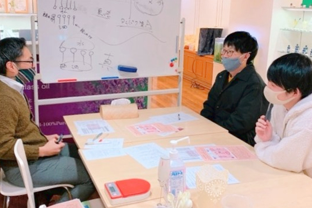 【大阪府・大阪市・手作り化粧品】お肌チェックつき。3種類から選べるコスメ制作体験 写真4