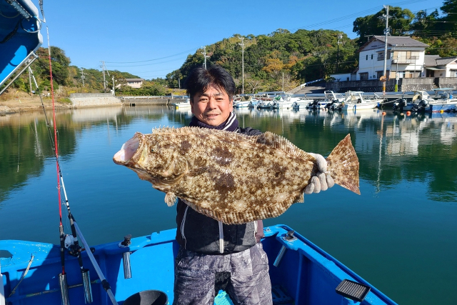 【三重・伊勢志摩・船釣り】大物も狙える！？初心者も安心の「大人の釣り教室」で船釣り体験