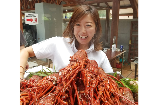 【三重・伊勢志摩・海女小屋】グランピング感覚で楽しめる！おしゃれな海鮮BBQで「海女小屋体験」 写真4