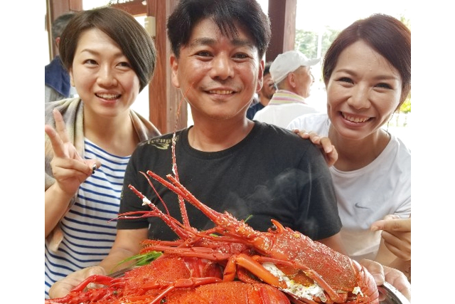【三重・伊勢志摩・海女小屋】グランピング感覚で楽しめる！おしゃれな海鮮BBQで「海女小屋体験」 写真5
