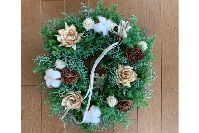 【埼玉・さいたま・手作りリース】フレッシュな針葉樹で作るクリスマスリース（1個） 写真2