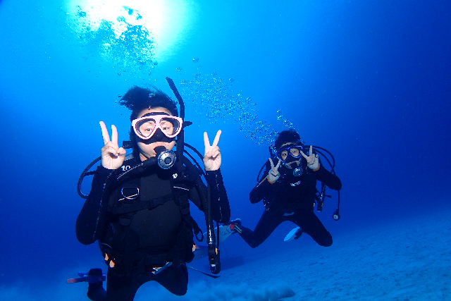 【沖縄・渡嘉敷・体験ダイビング】日帰りの方におすすめ！カップル限定体験ダイビング 写真4