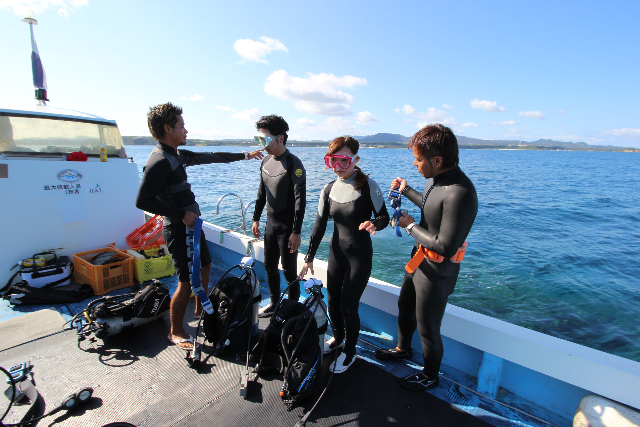 【沖縄・古宇利島・体験ダイビング】美しい海を堪能！ボートで行く体験ダイビング 写真7