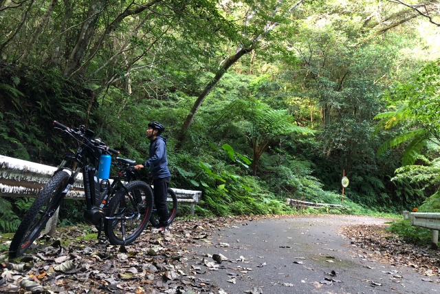 【鹿児島・奄美大島・サイクリング】スリル満点！Eバイクで行くアドベンチャーツアー 写真6
