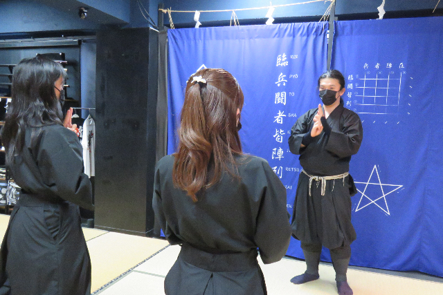 【東京・浅草・忍者】忍者道場で学ぶ、忍者の基本！忍者体験コース 写真4