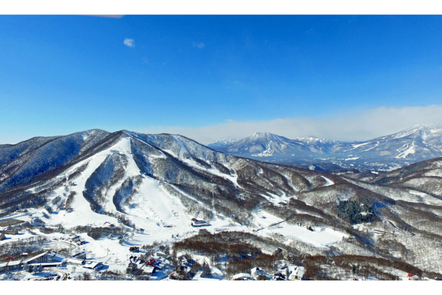 【長野・飯山・バックカントリースキー】時間たっぷり！斑尾山1日バックカントリツアー 写真6