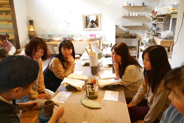 【静岡・伊東・電動ろくろ】自分と向き合う陶芸体験。電動ろくろコース（2個） 写真7